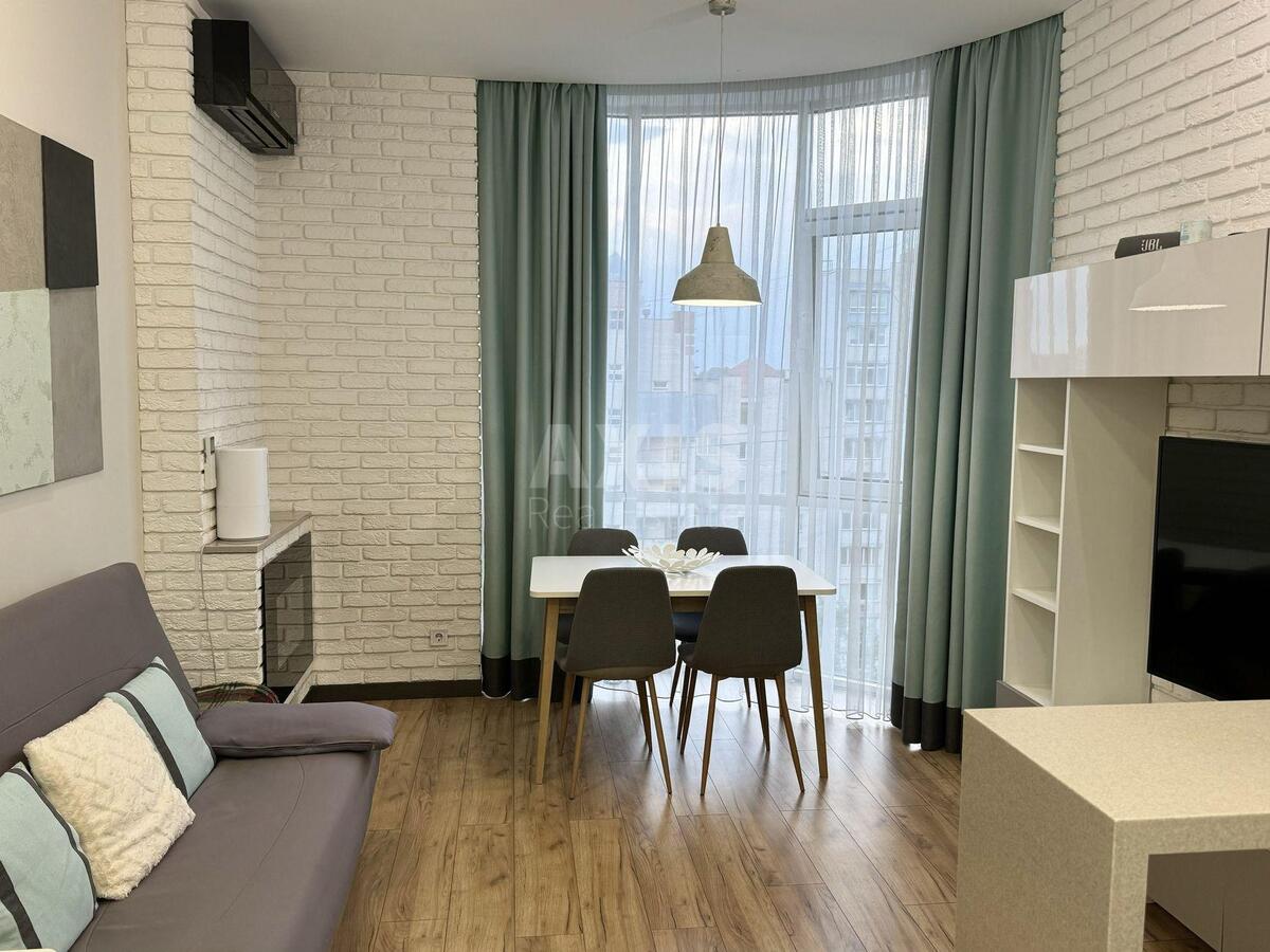 2k apartment vul. Dragomyrova Myhajla 2А0
