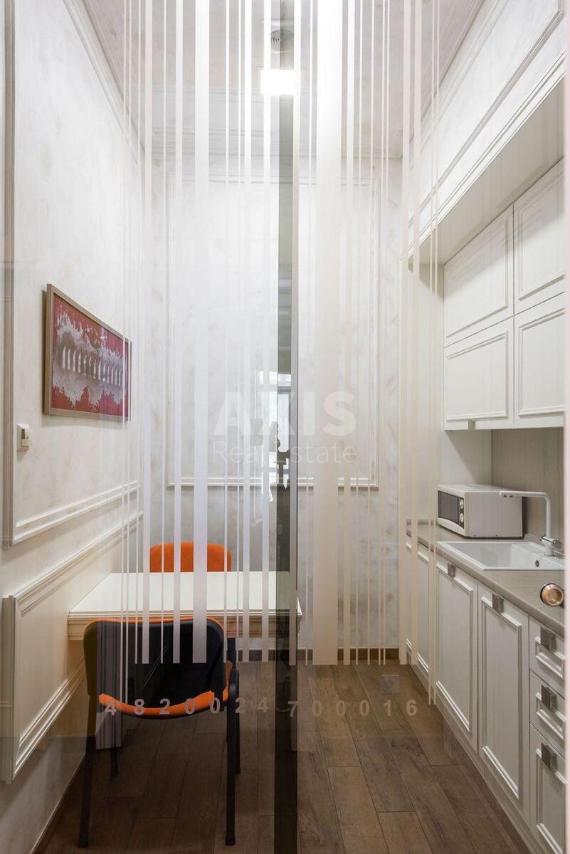 Office vul. Pushkins'ka 33, 109m29