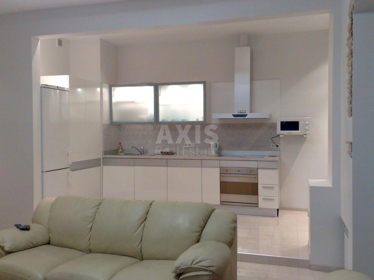 3k apartment vul. Antonovycha 118/9