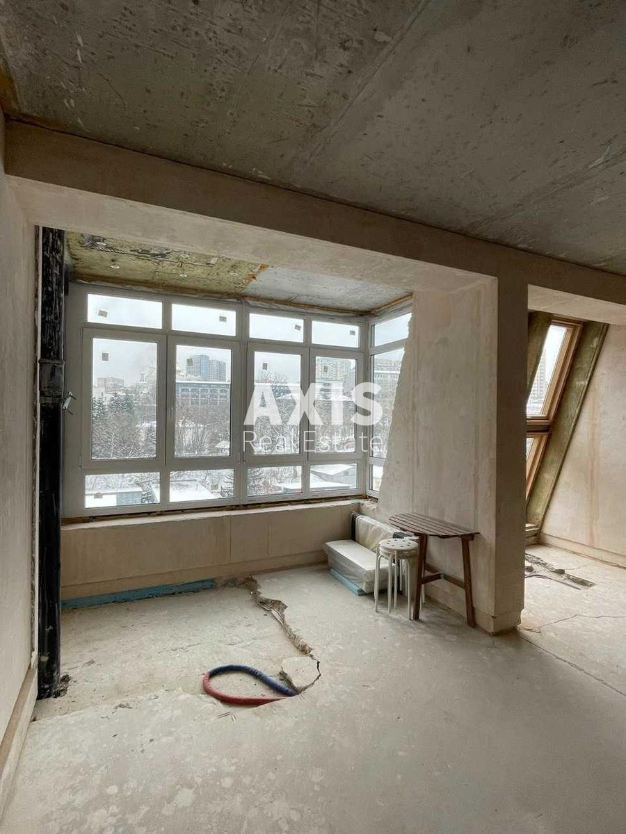 3k apartment vul. Glybochyc'ka 136