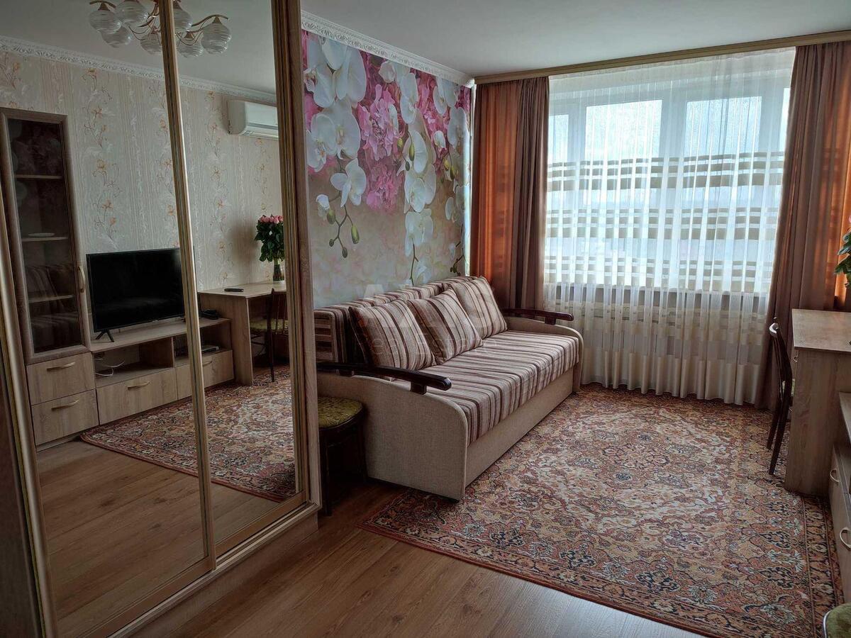 1k apartment bul. Kol'cova 95