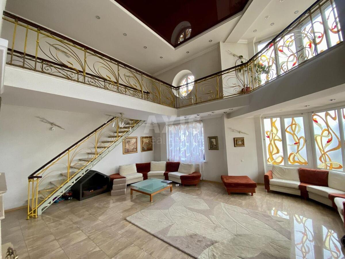 4k apartment pr-t Volodimira Іvasyuka 24629713