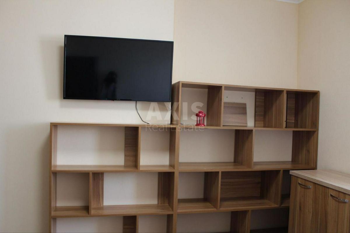 1k apartment vul. Oleny Pchilky 3Д3