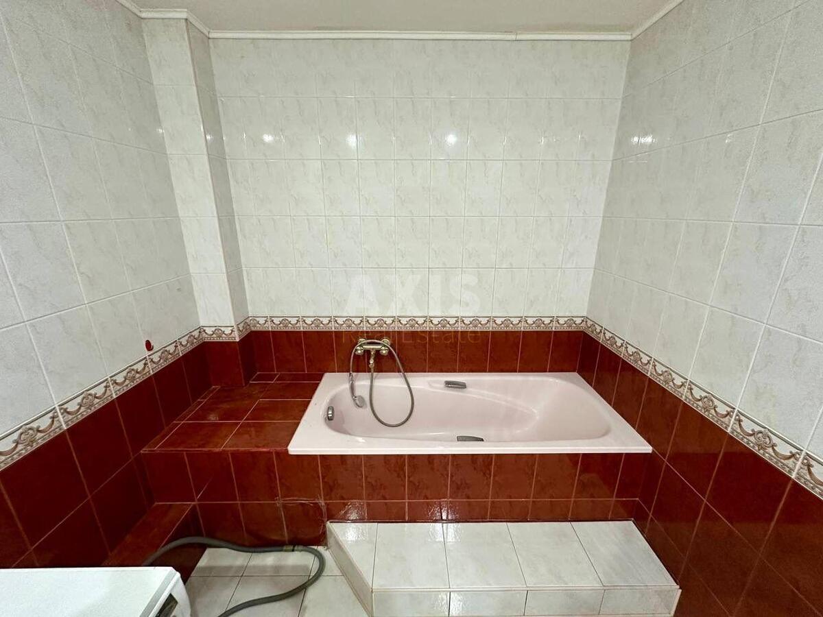 House prov. Bortnyc'kyj, 323m2, Kyiv city12
