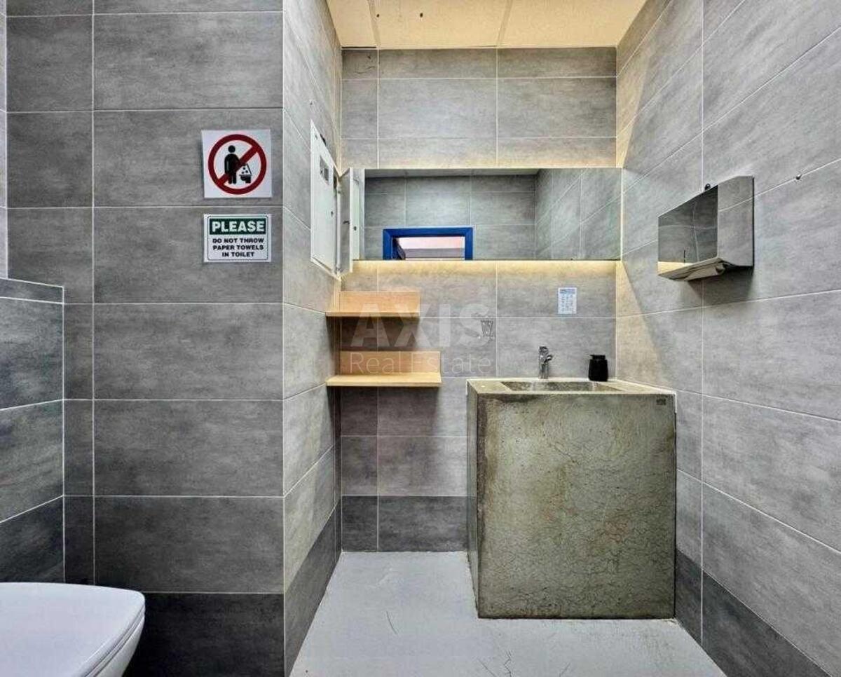 Office bul. Lesi Ukrai'nky 23Б, 412m25904311