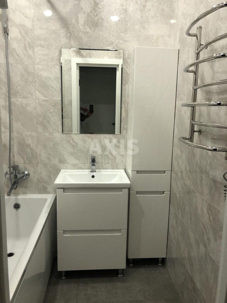 2k apartment vul. Panel'na 2591024