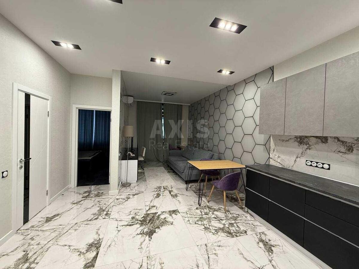 2k apartment vul. Dilova 1/250335