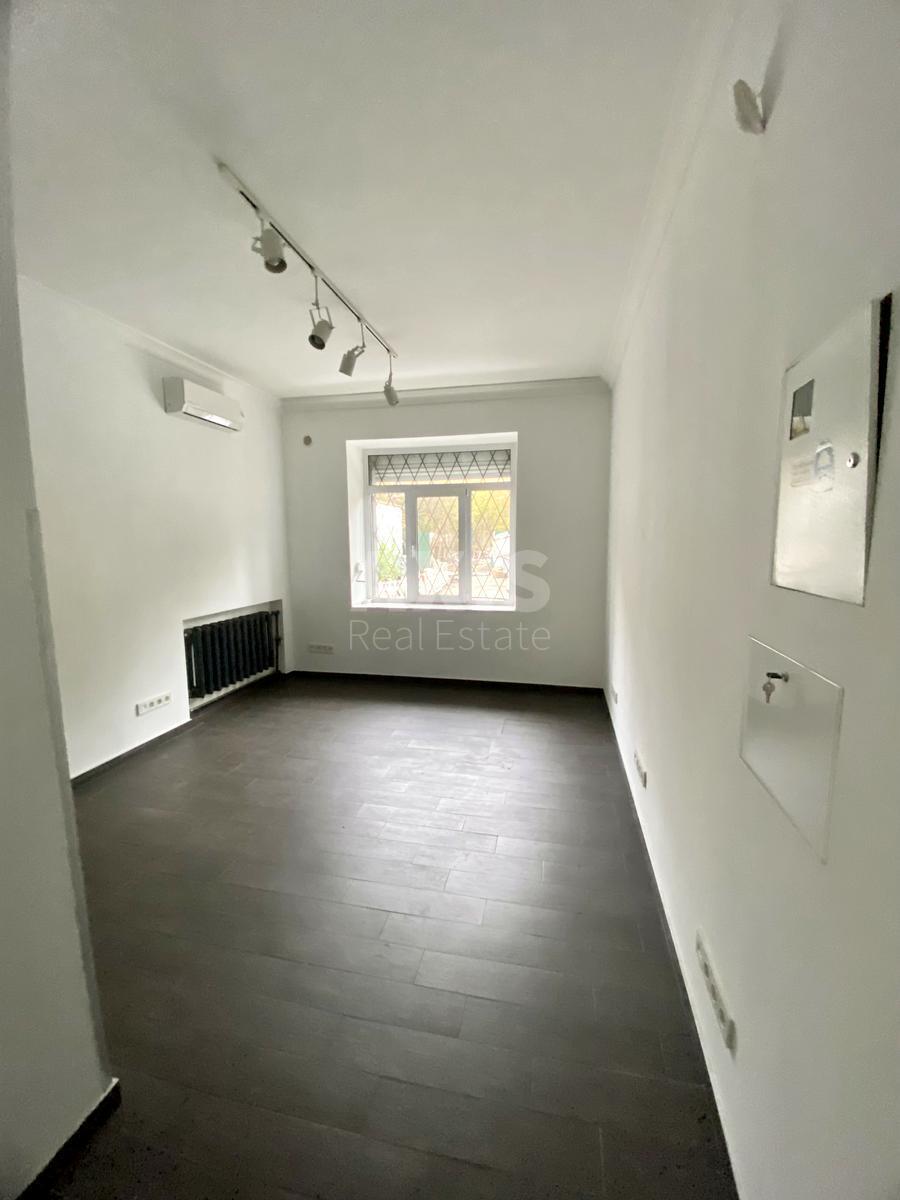 Office vul. Mezhygirs'ka 56/50, 37m263909