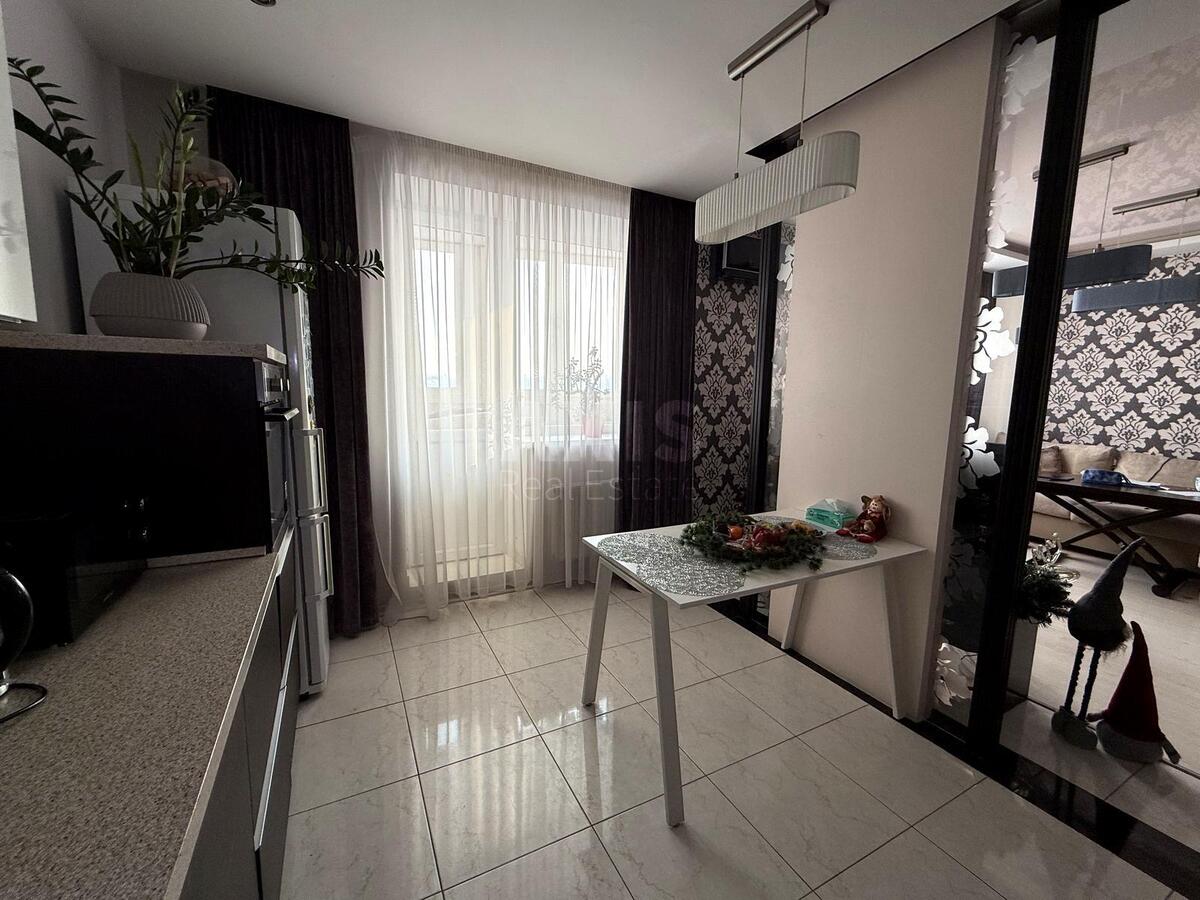 2к квартира ул. Голосеевская 13Б640505