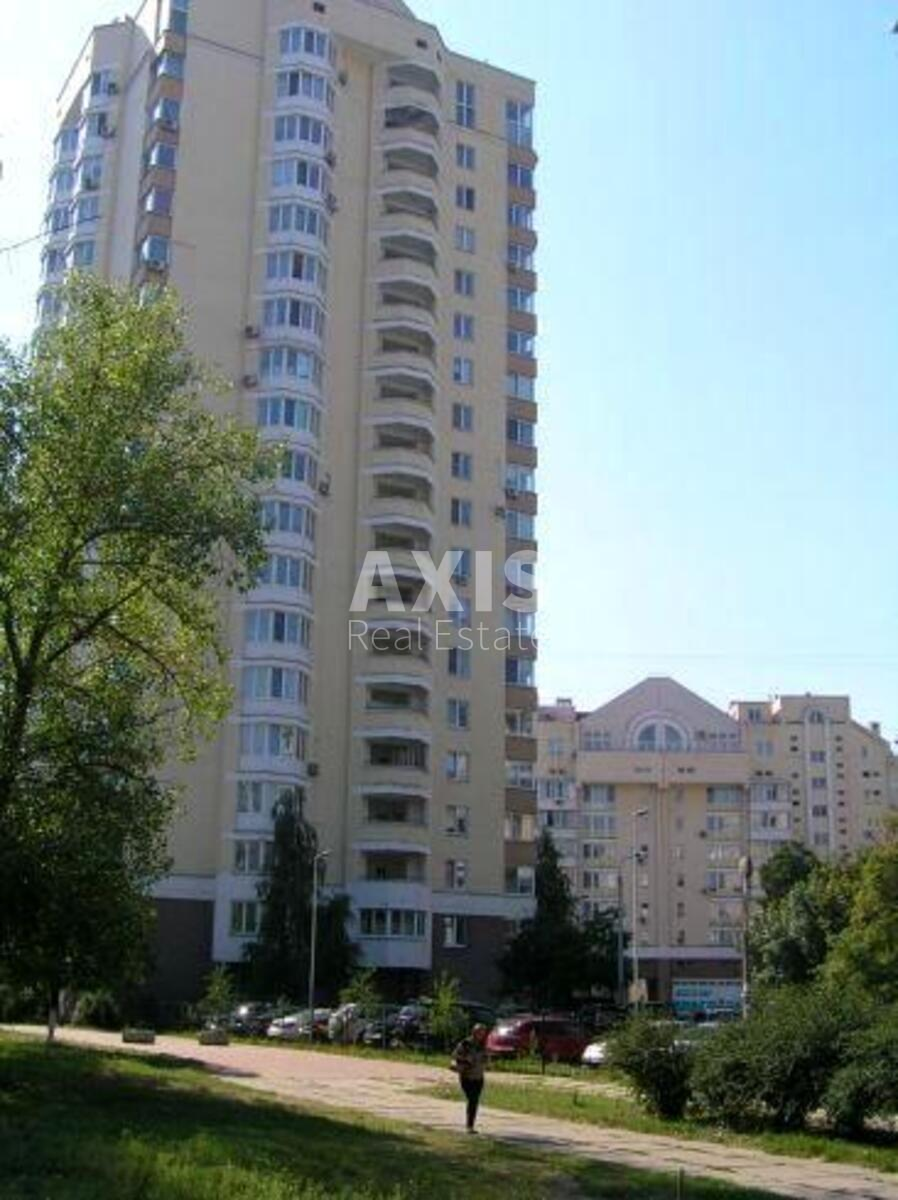 Объект торговли пр-т Оболонский 28, 40м2