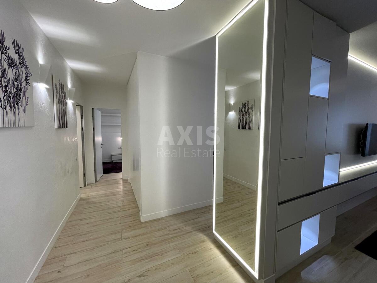 2k apartment vul. Doncja Myhajla 2А615042