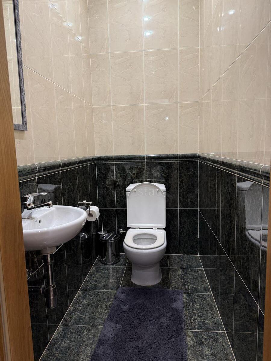 2k apartment vul. Kostjantynivs'ka 22/17613433