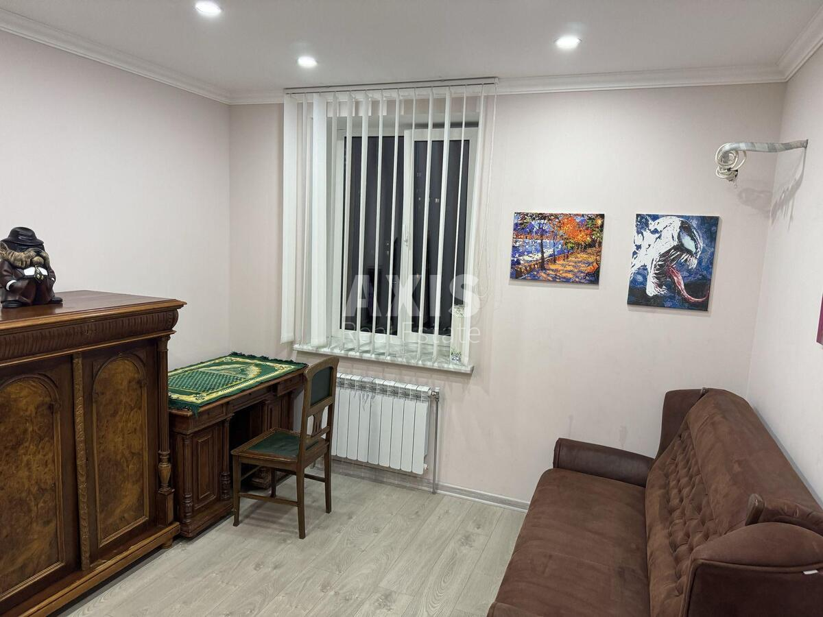 3k apartment vul. Borshhagivs'ka 2061