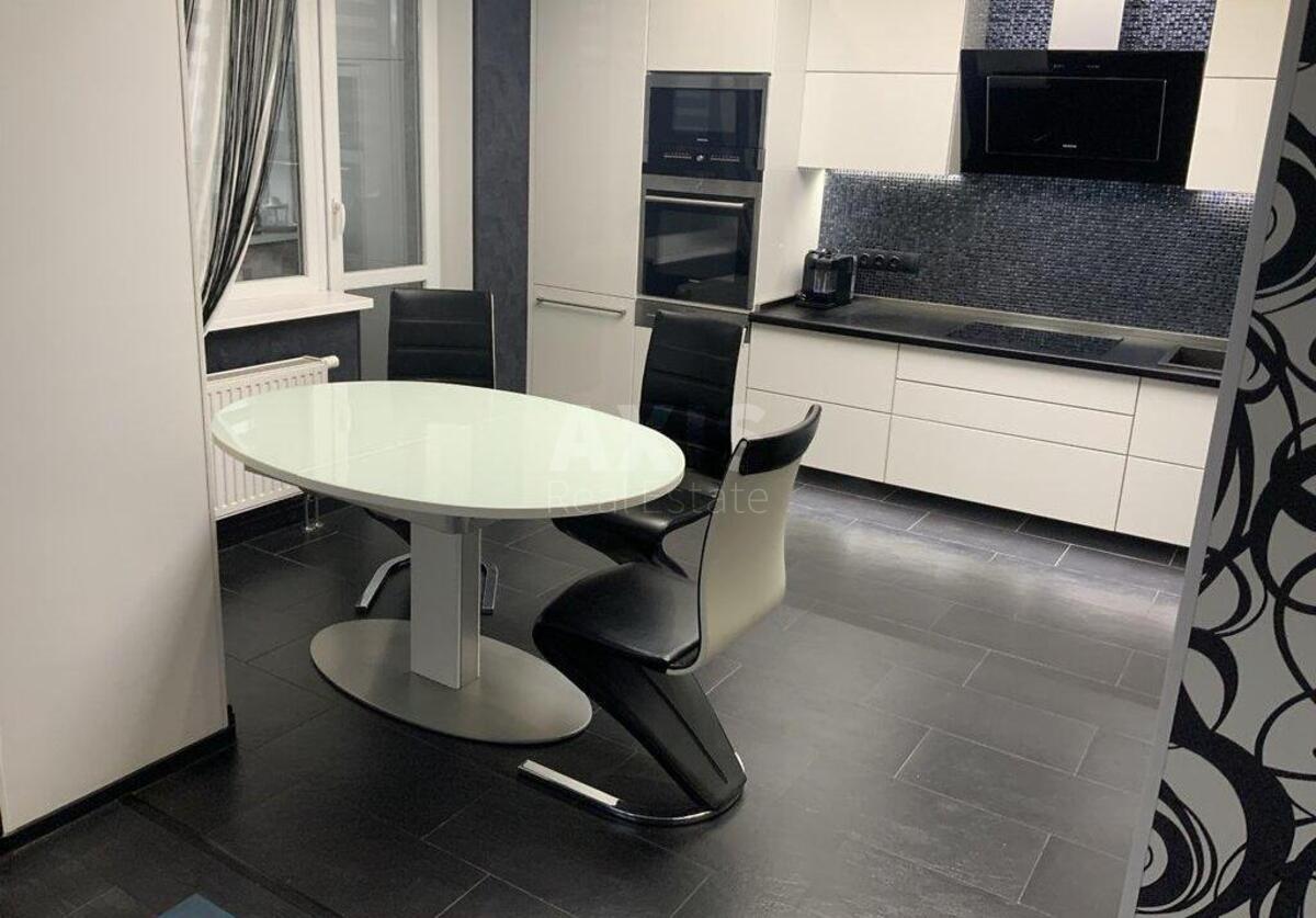 3k apartment vul. Gryshka Myhajla 9564550