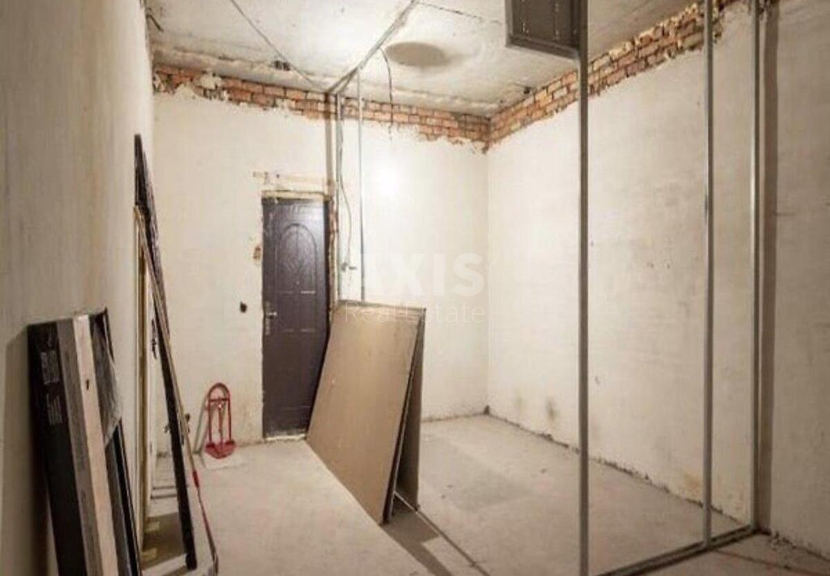 Office vul. Ushyns'kogo 40, 32000m20