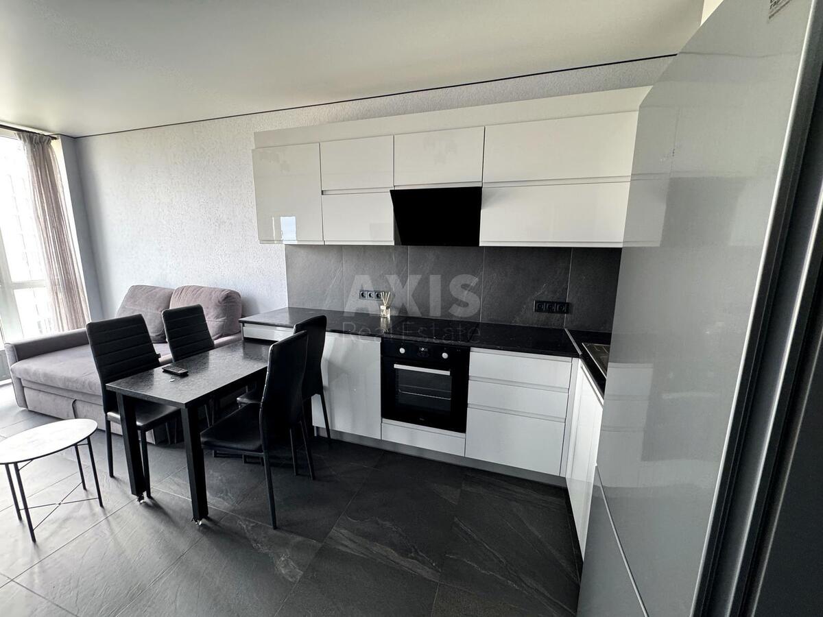 1k apartment pr-t Yevropeyskoho Soyuzu 5161073