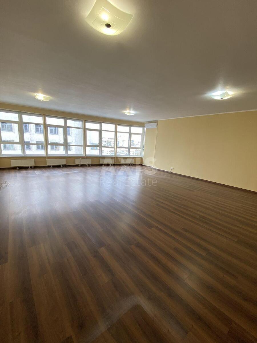 Office uzv. Klovs'kyj 7, 90m26120519