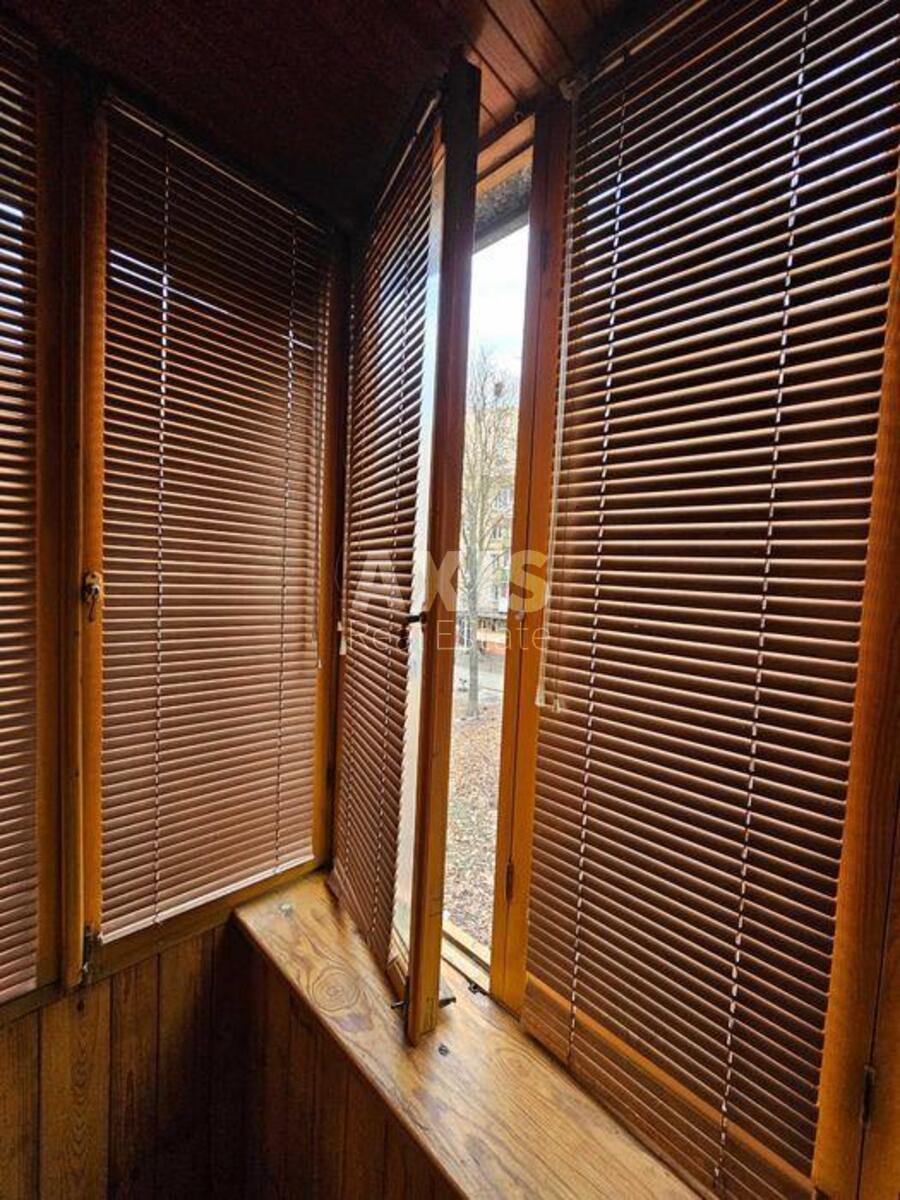 1k apartment vul. Tuluzy 2011