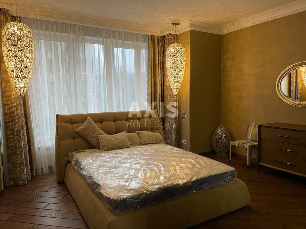 4k apartment vul. Instytuts'ka 18а7