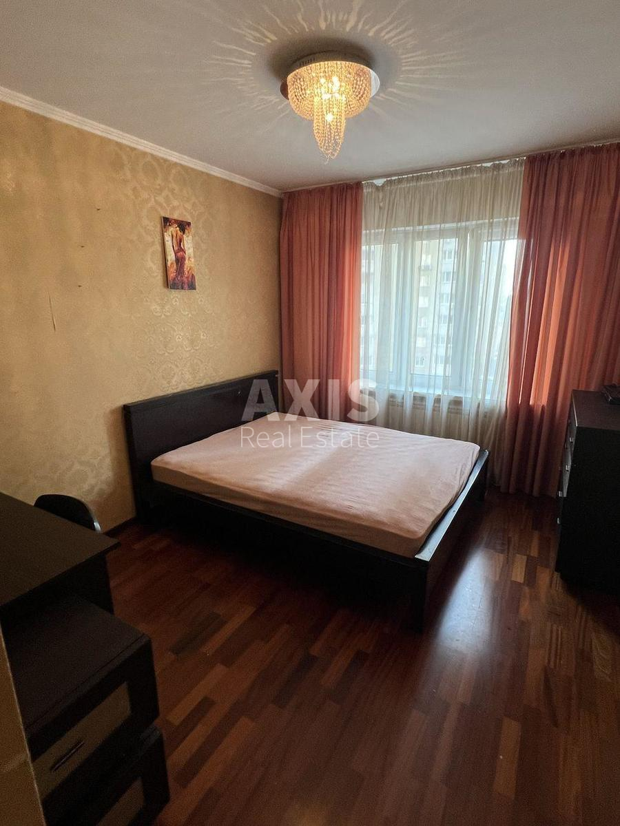 2к квартира пр-т Гонгадзе Георгия 18З335356