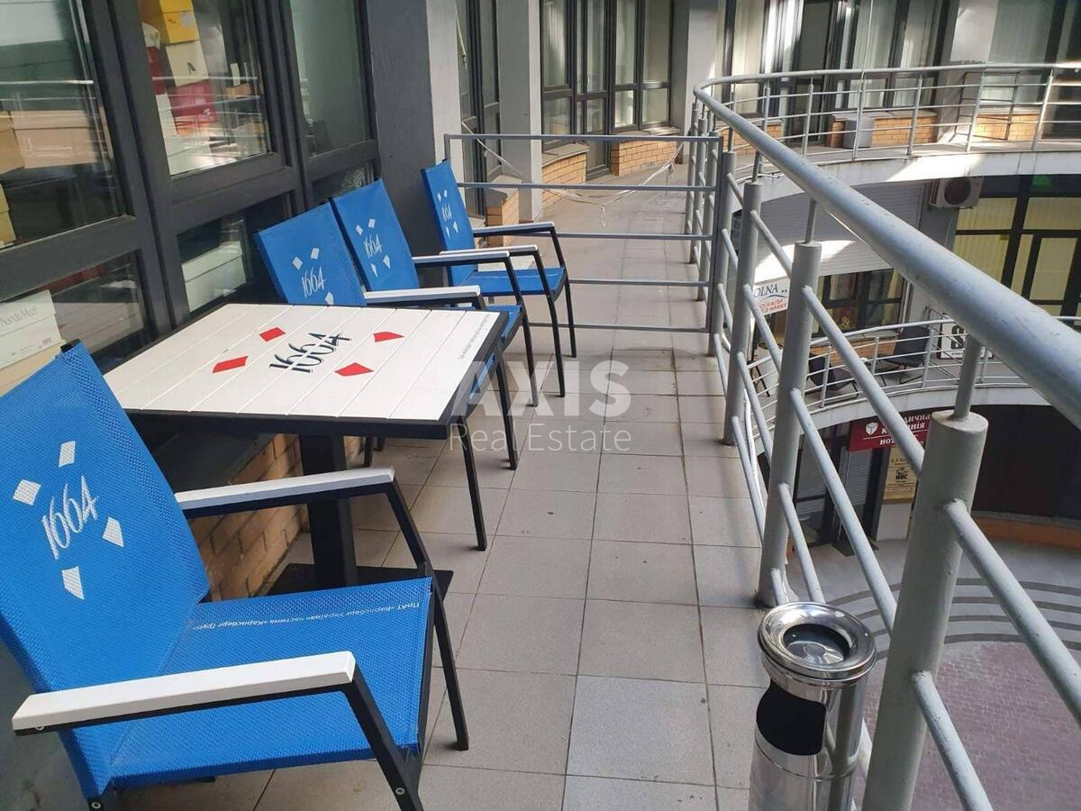 Office vul. Jevgena Konoval'cja 36Д, 133m2484559