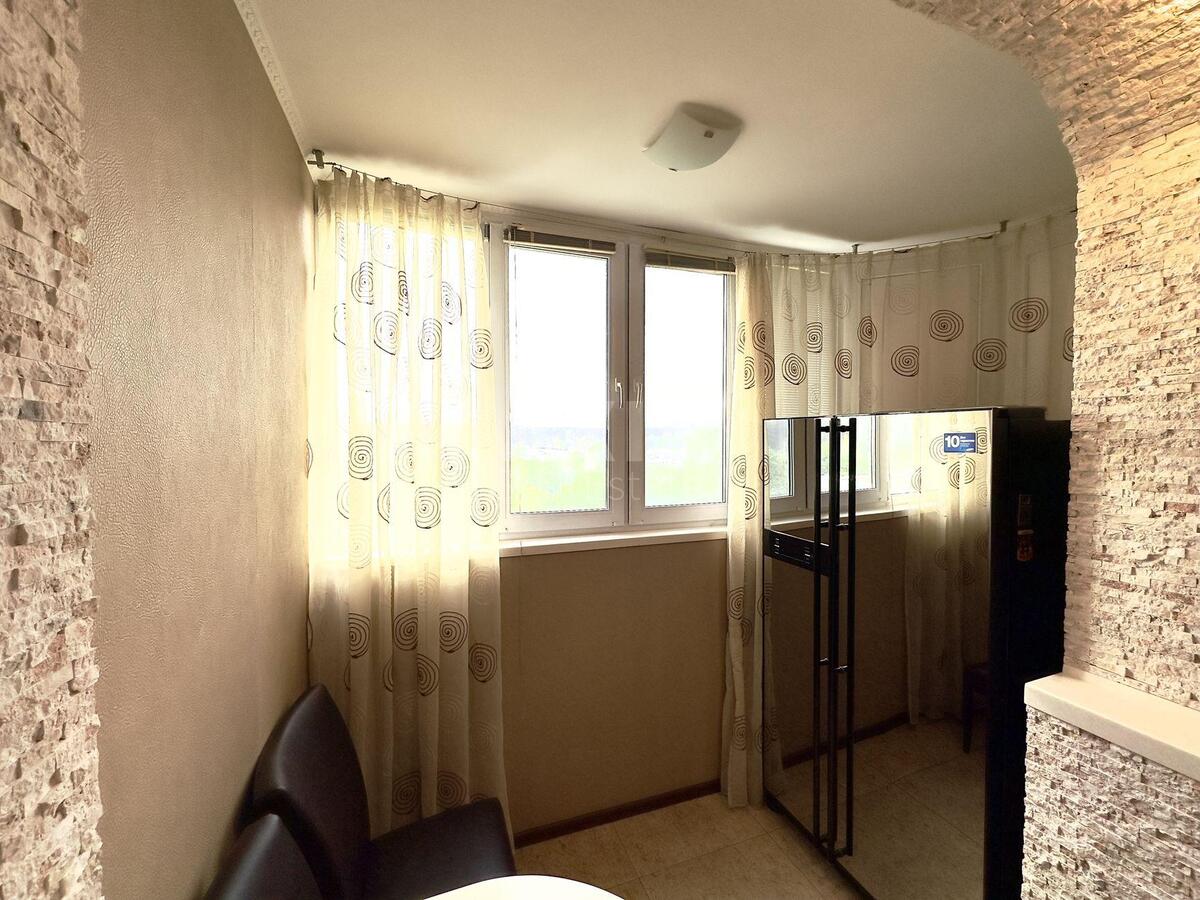 2k apartment vul. Naumova Generala 667