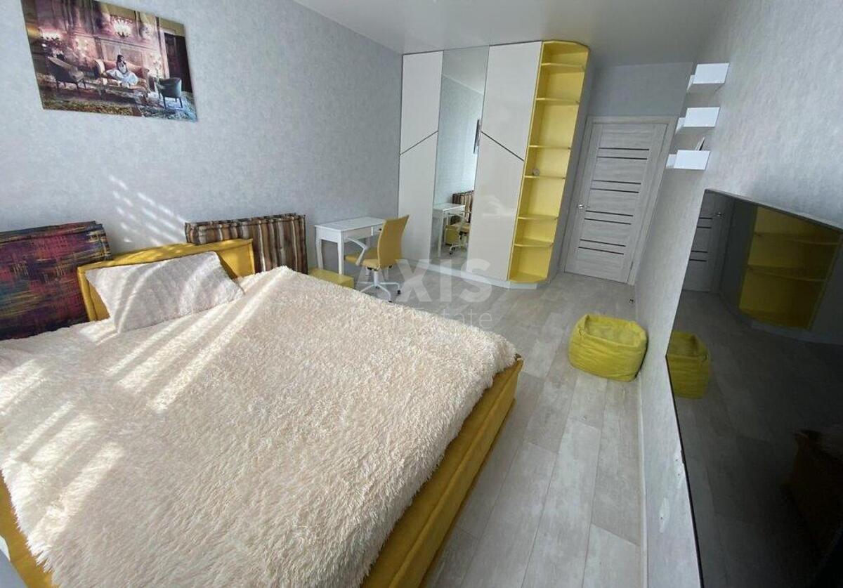 1k apartment vul. Grechka Marshala 12К618252