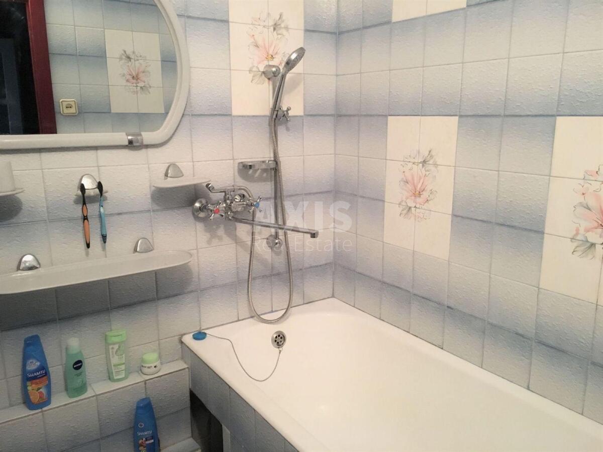 2k apartment vul. Polovec'ka 146