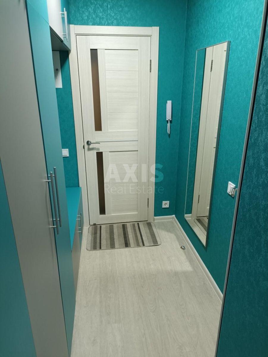 1k apartment vul. Bratyslavs'ka 301