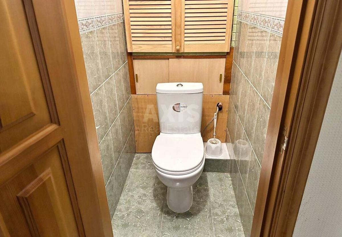 3k apartment vul. Barbjusa Anri 5Б2