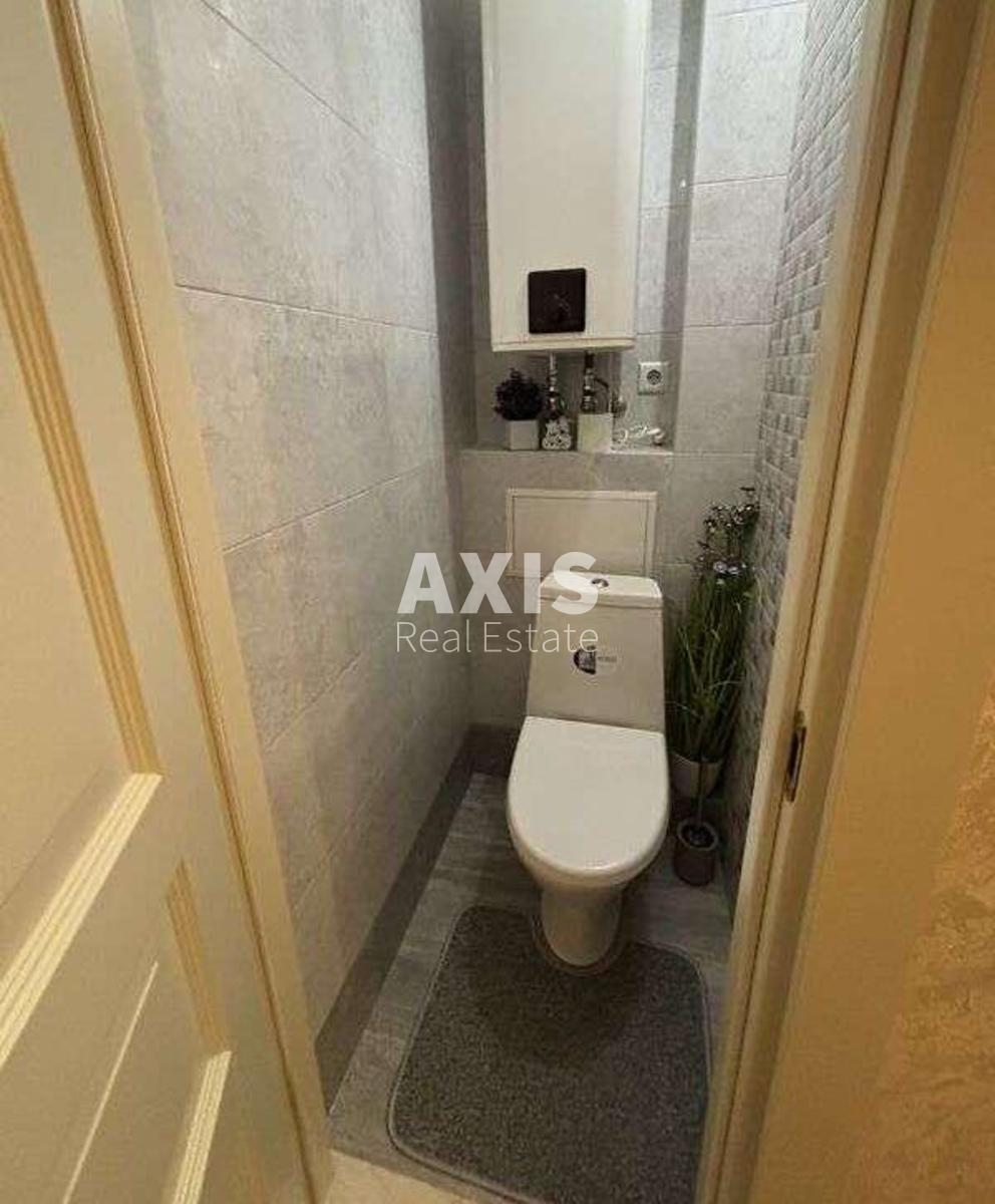 2k apartment vul. L'vivs'ka 15Б311823