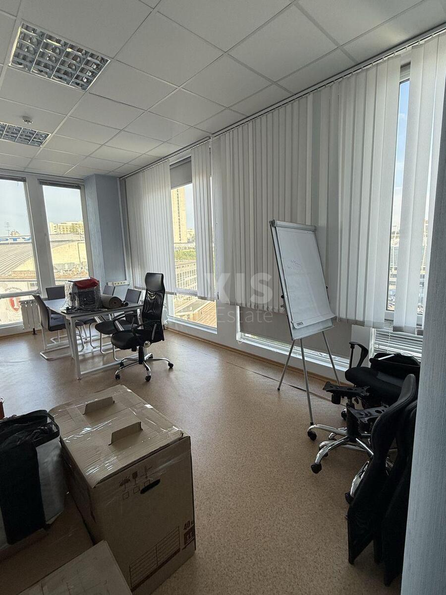 Office vul. Esplanadna 20, 25m2640672