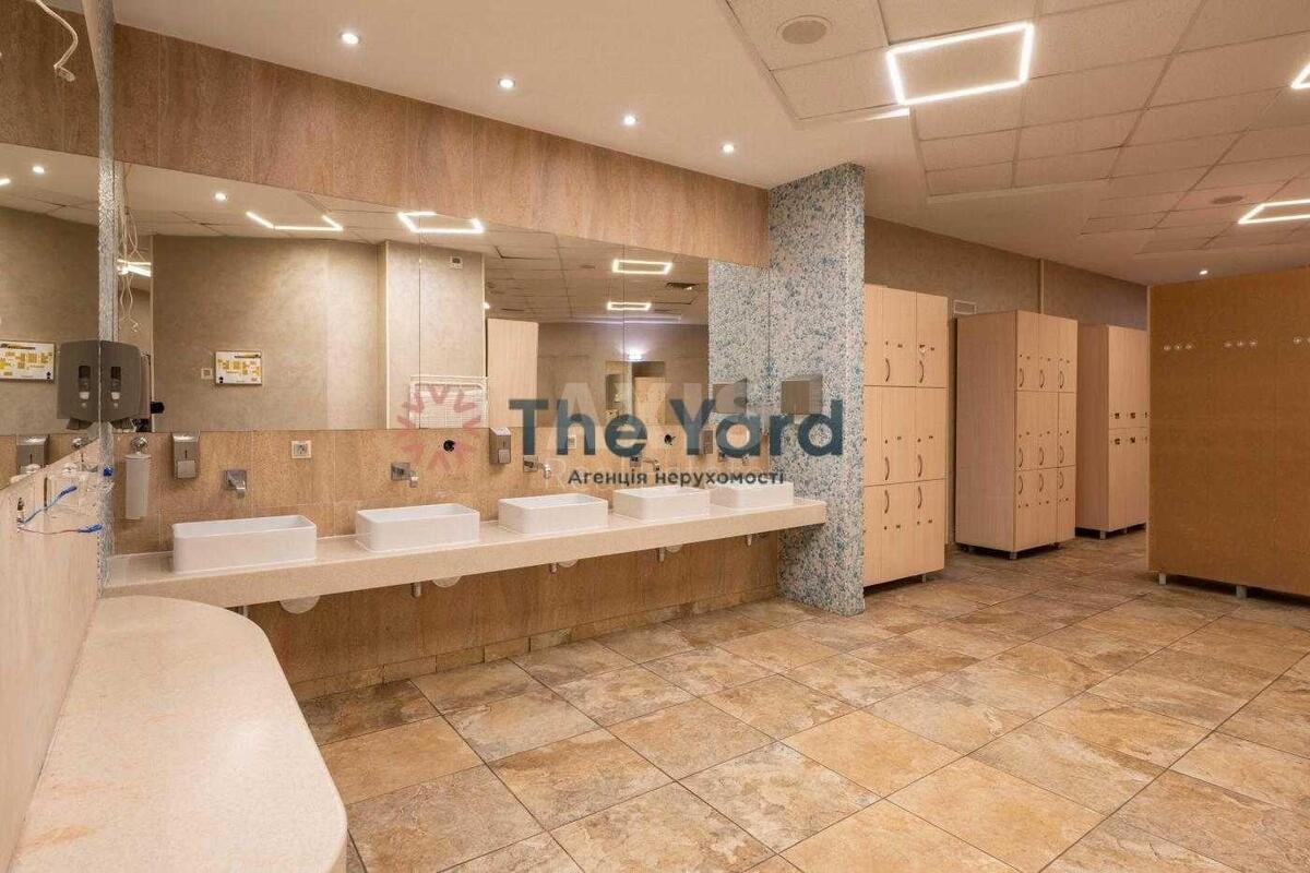 Объект торговли ул. Андрея Верхогляда 9А, 4050м26409221