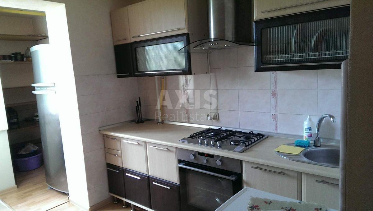 1k apartment vul. Pryozerna 4А