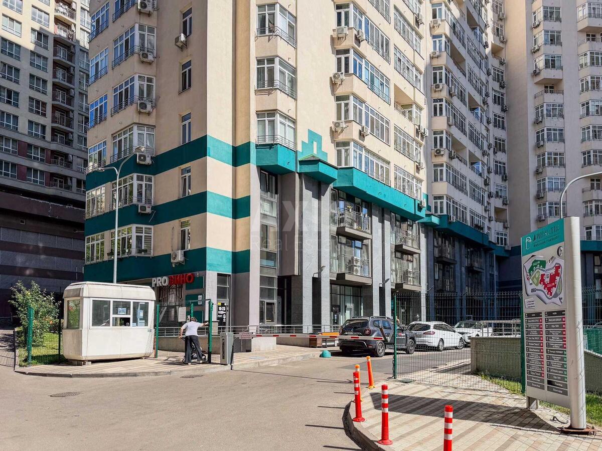 2k apartment vul. Lypkivs'kogo Vasylja Mytropolyta 37Г61457