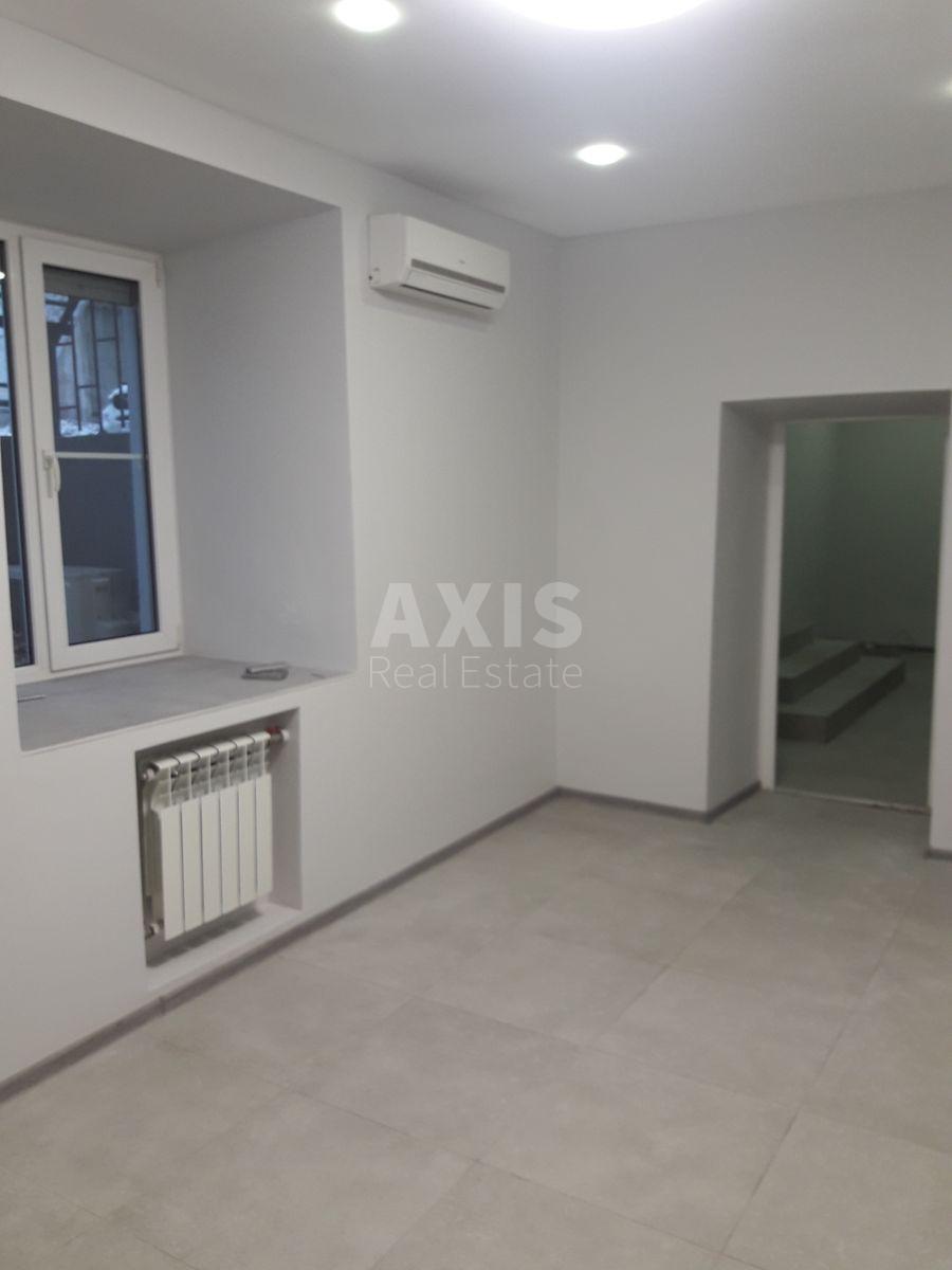Office vul. Derevljans'ka 12/42, 85m256887