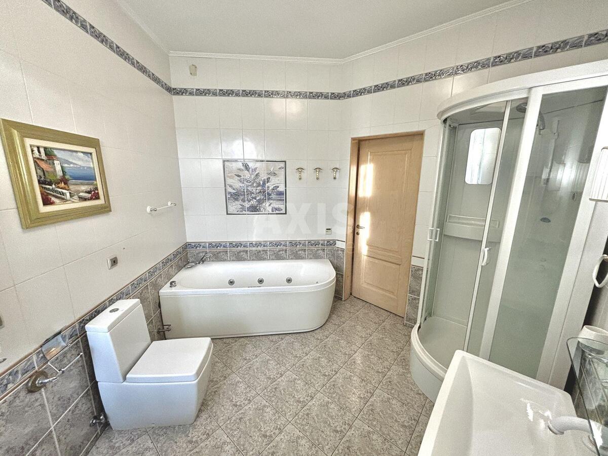 2k apartment vul. Instytuts'ka 24/718