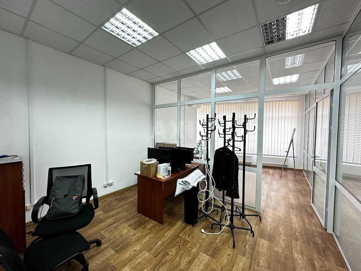 Office uzv. Klovs'kyj 7, 168m23