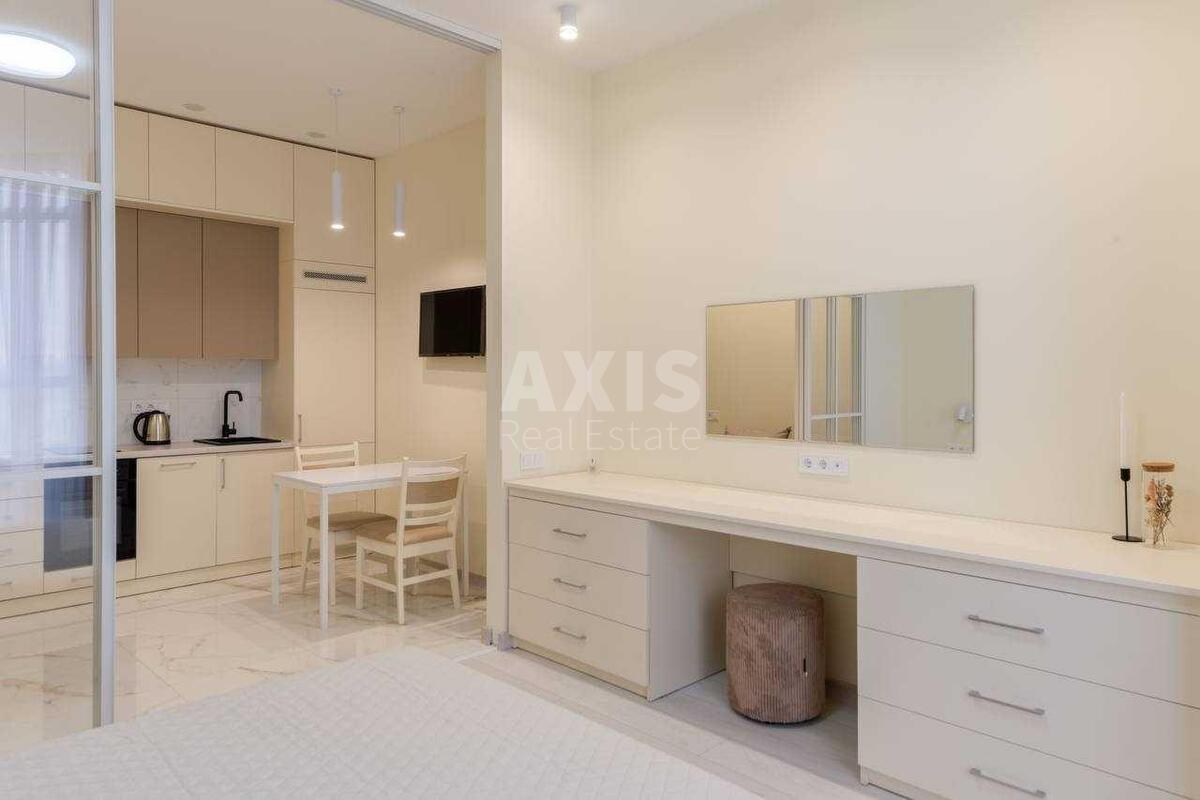 1k apartment vul. Dragomyrova Myhajla 4Б6
