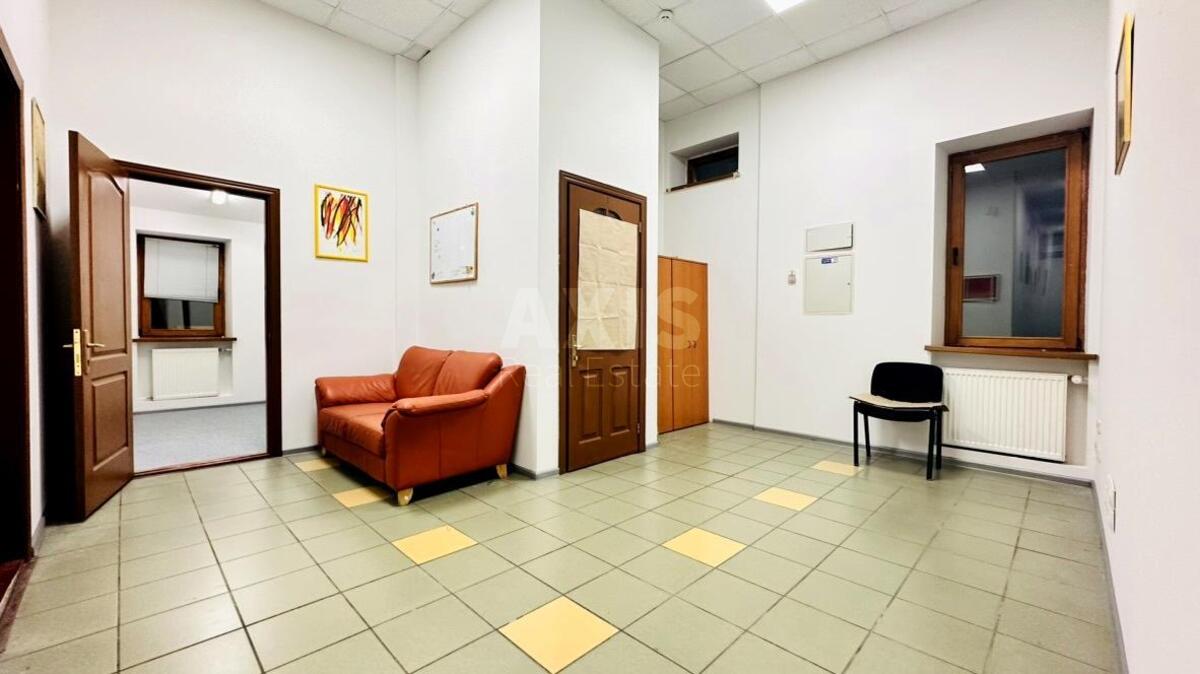 Office vul. Petrivs'ka 19, 150m2626354