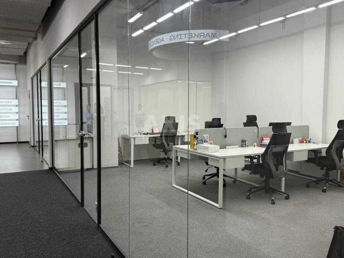 Office vul. Gajdara 58/10, 410m258101