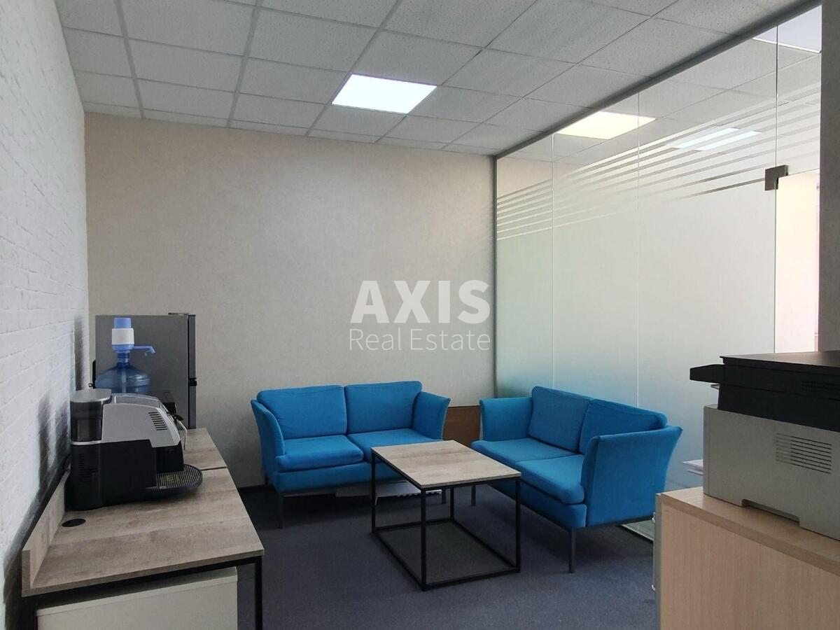 Office vul. Jevgena Konoval'cja 36Д, 133m2484556