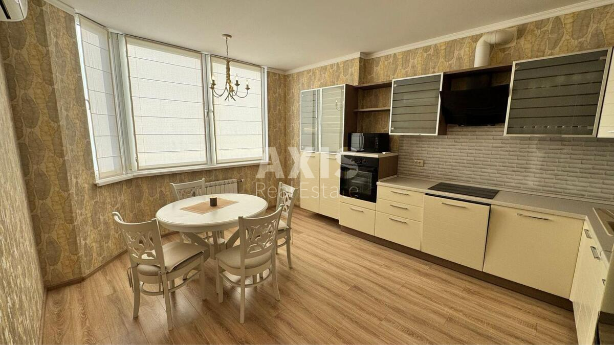 2k apartment nab. Dniprovs'ka 26