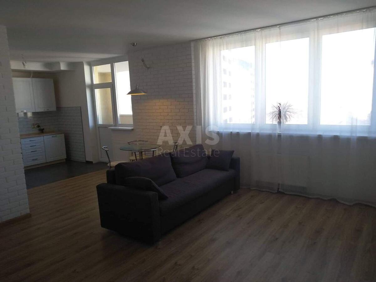 3k apartment vul. Oleny Pchilky 86