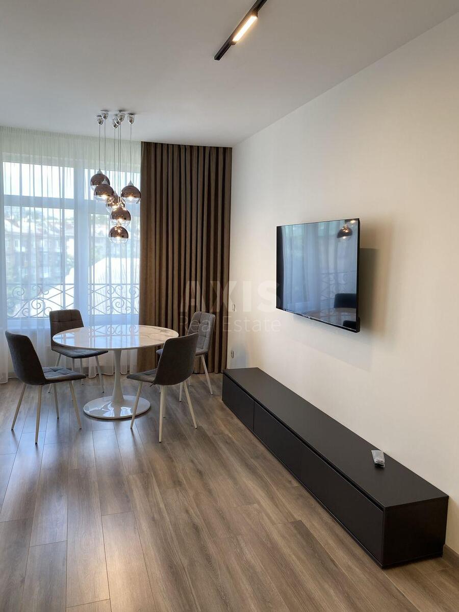 3k apartment vul. Kikvidze 171