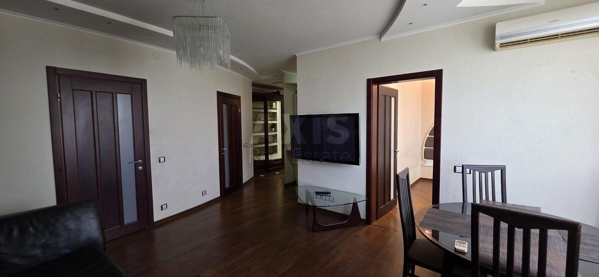 2k apartment vul. Zdolbunivs'ka 9Б578140