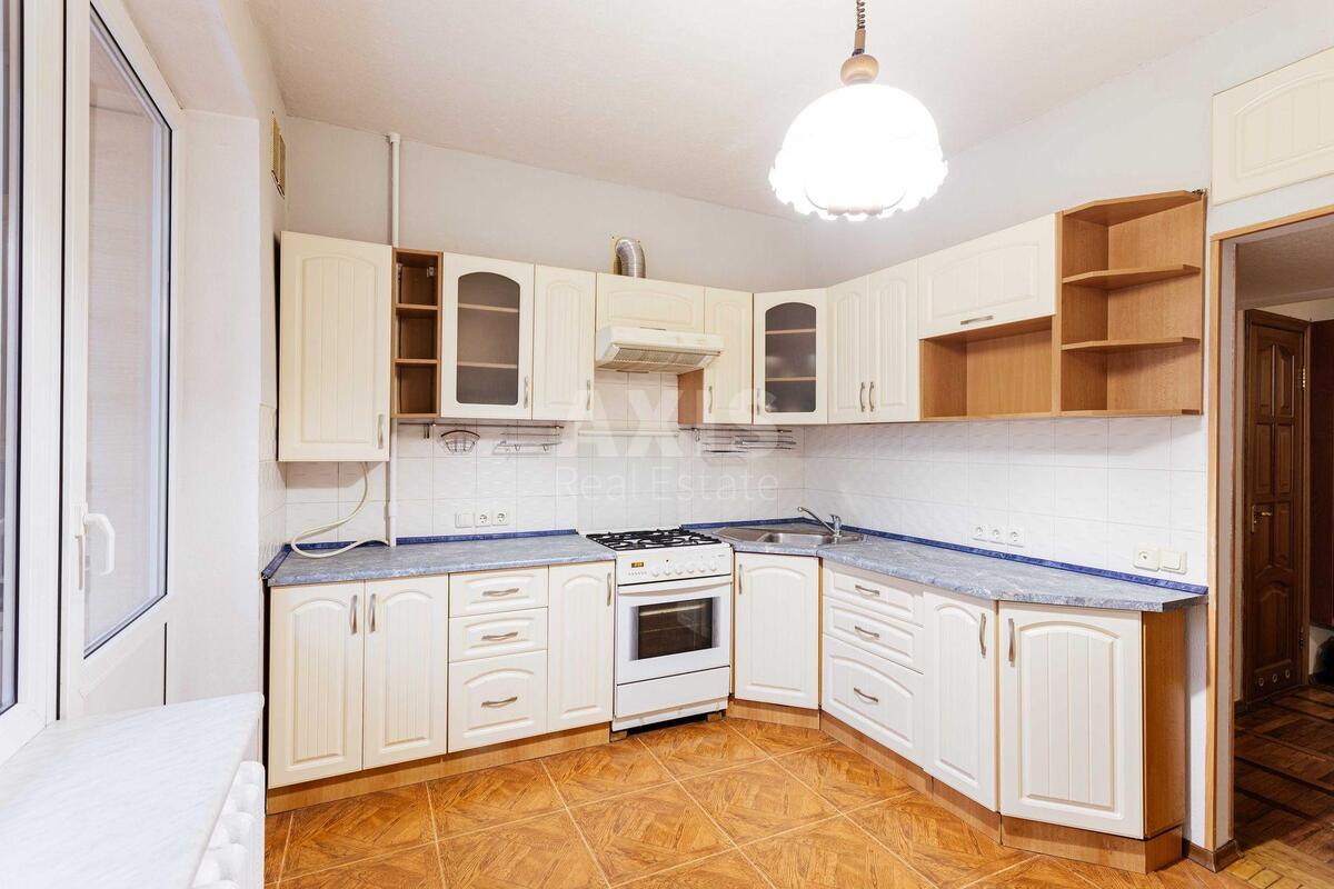 3k apartment vul. Barbjusa Anri 5Б57833