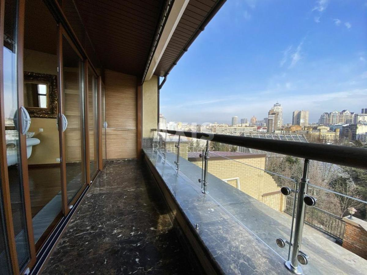 4k apartment vul. Nazarivs'ka 119