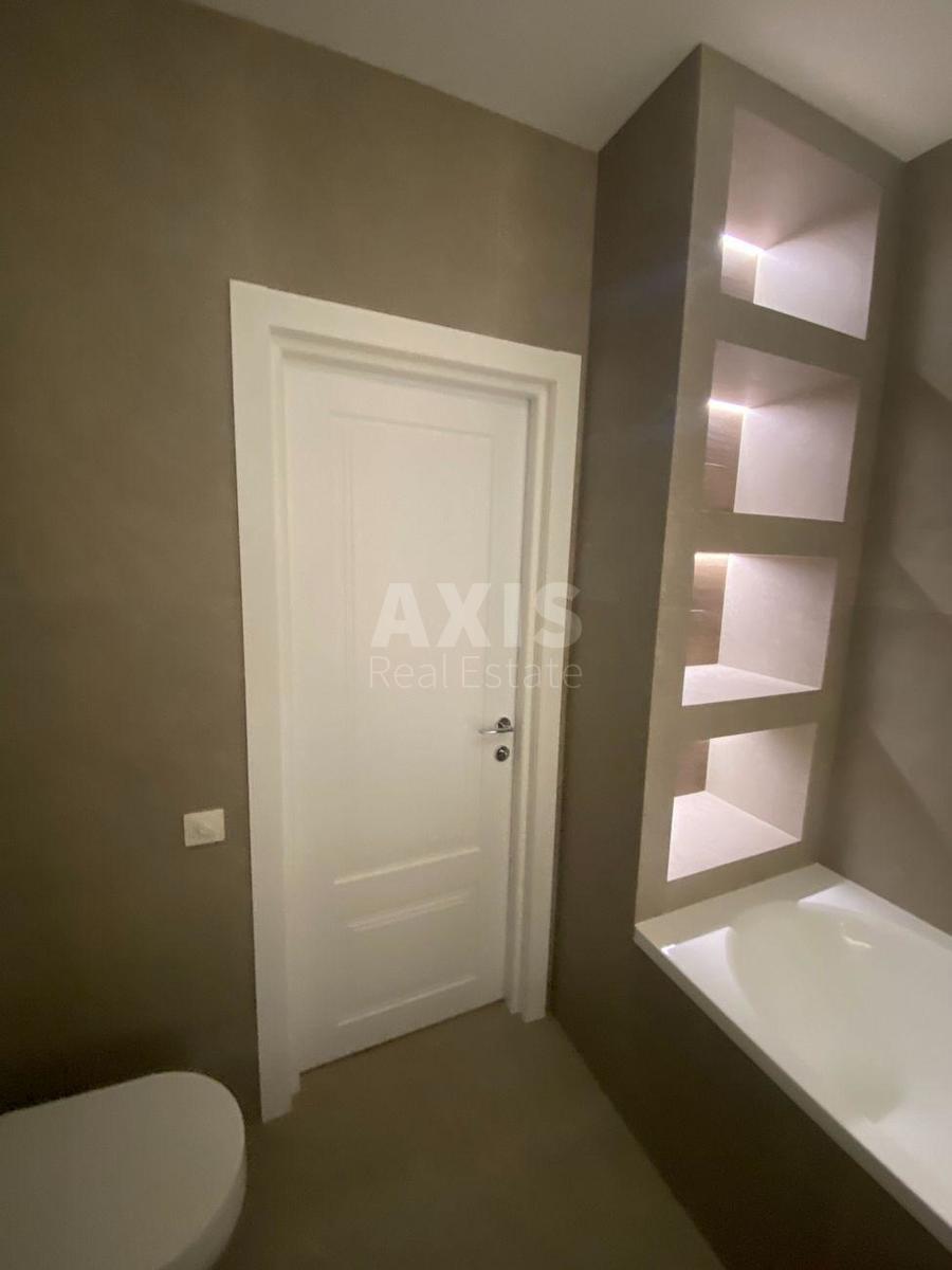 3k apartment nab. Dniprovs'ka 1515
