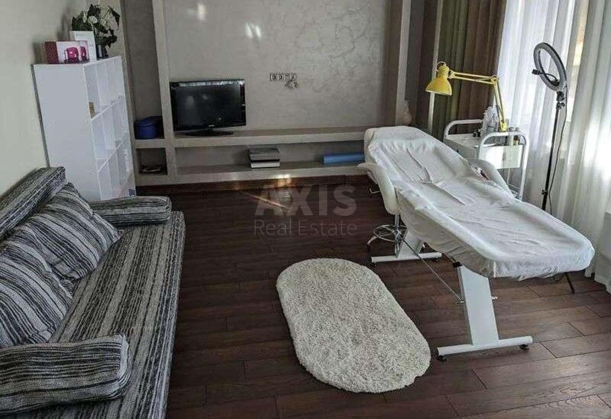 4к квартира ул. Академика Ефремова 8А8